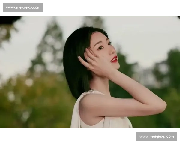 毛晓彤勇敢重启人生用实力与温柔书写独立女性新篇章