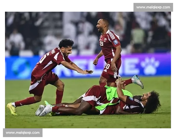 情怀无价！2026世界杯，球迷们为传奇球星呐喊助威