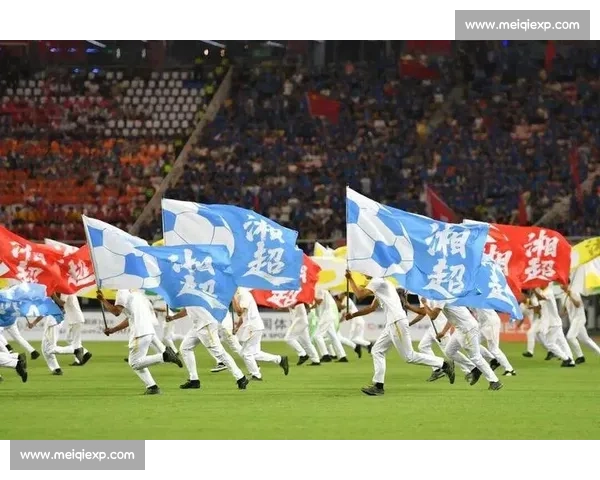 球迷狂欢！积分榜前列队伍，球迷呼声震天！