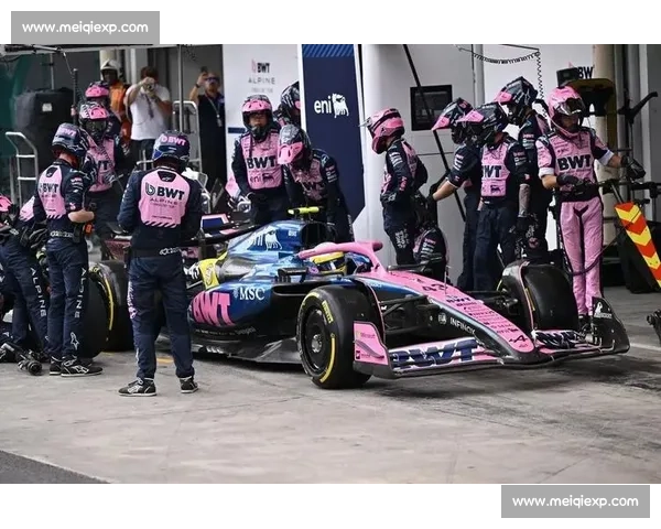 F1争冠白热化!进站策略失误,车队痛失良机! F1争冠白热化!进站策略失误,车队痛失良机!